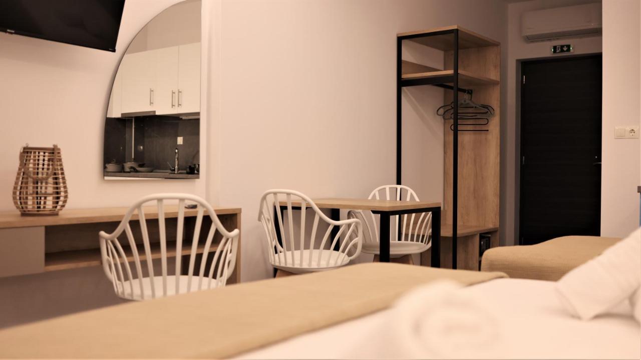 Nautico Rooms Keramoti  Bagian luar foto